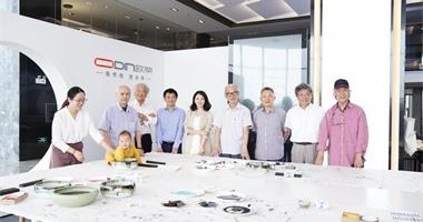 書(shū)畫(huà)大師走進(jìn)歐帝，助力智慧教育產(chǎn)品美學(xué)升級