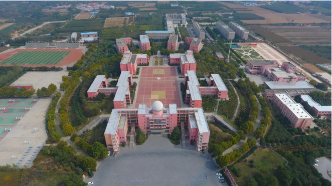 歐帝智慧教室互動(dòng)黑板入駐河南鞏義市第二高級中學(xué)，助力高水平素質(zhì)教育