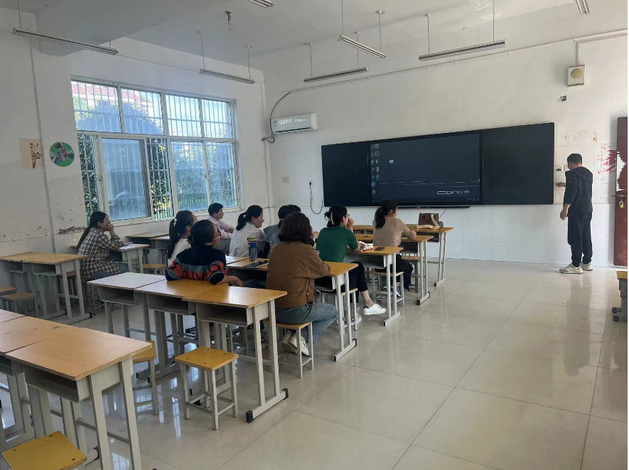 歐帝科技持續技術(shù)創(chuàng  )新 以智慧黑板引領(lǐng)教育數字化新時(shí)代