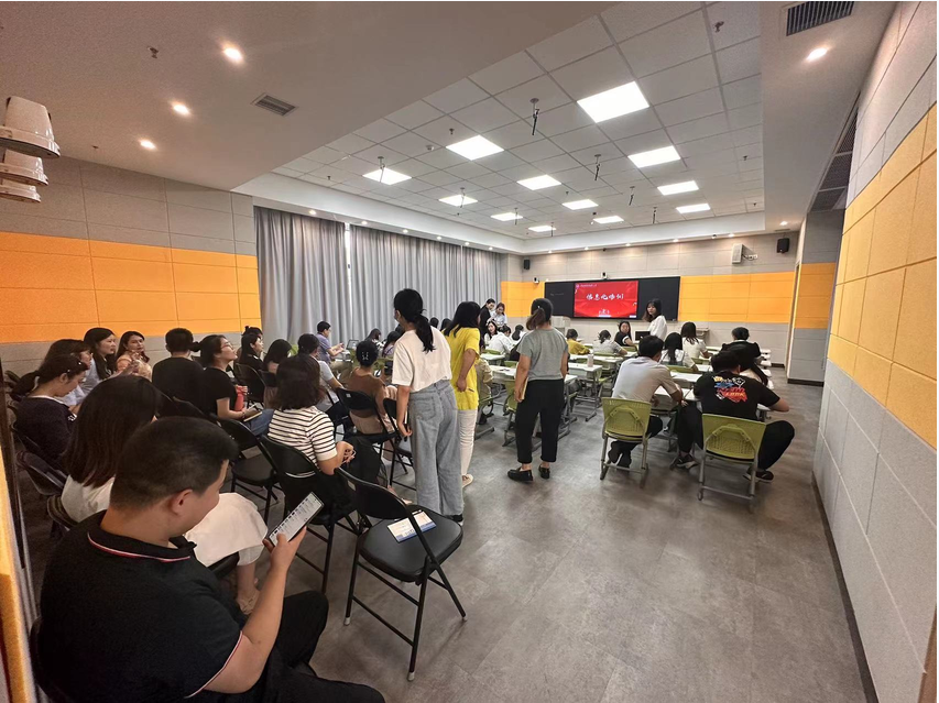 歐帝科技：引領(lǐng)教育數字化浪潮，智慧黑板助力未來(lái)課堂